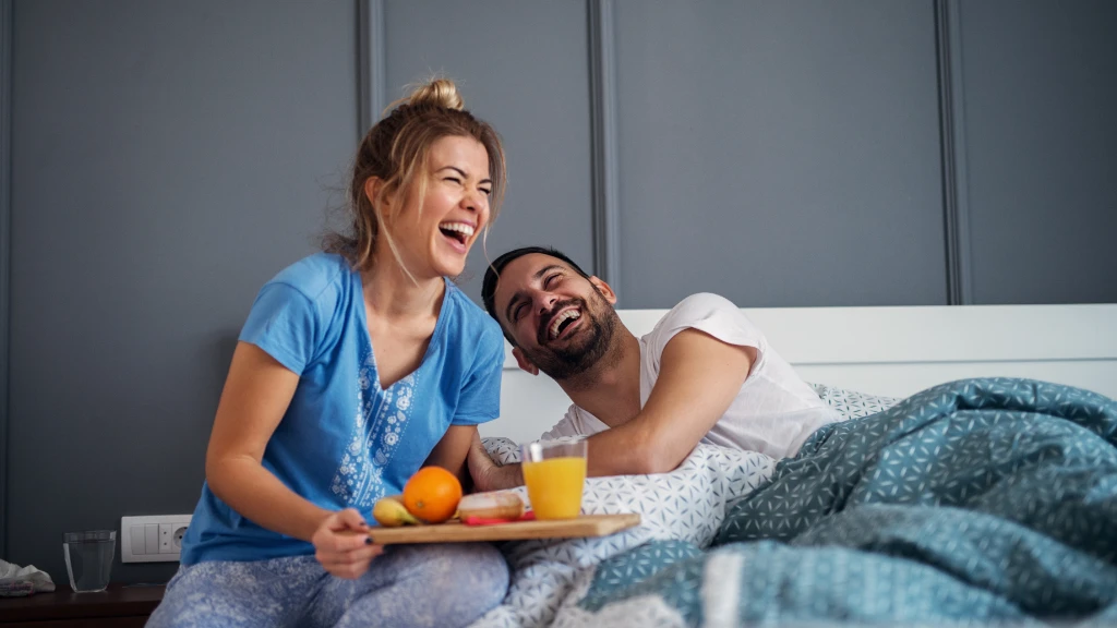 Breakfast in hotel bed.JPG